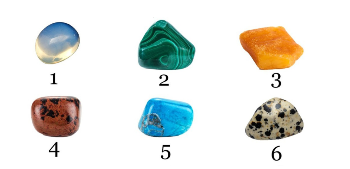 Διάλεξε ένα λίθο και μάθε τι αποκαλύπτει για εσένα…