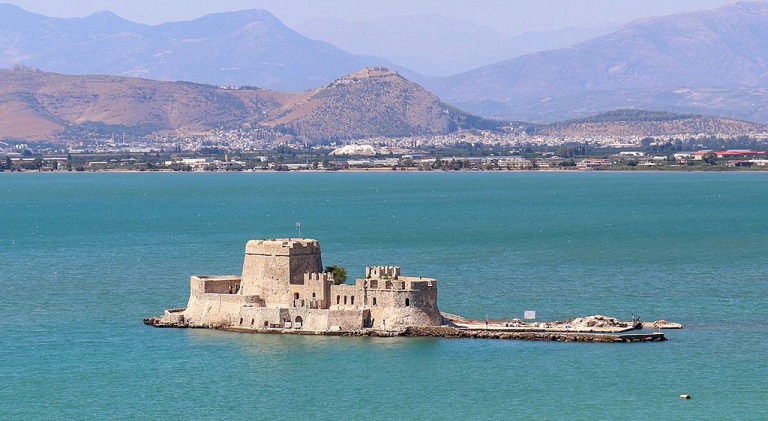 Ναύπλιο, η πόλη της αρχοντιάς και της δημοκρατίας