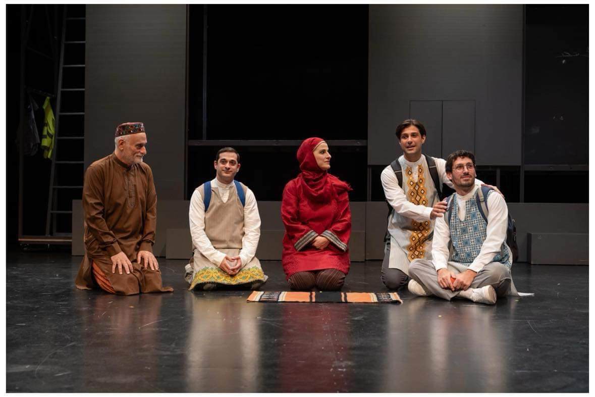 Εορταστικό ωράριο για την παράσταση «Το Αγόρι με τις Δυο Καρδιές» 