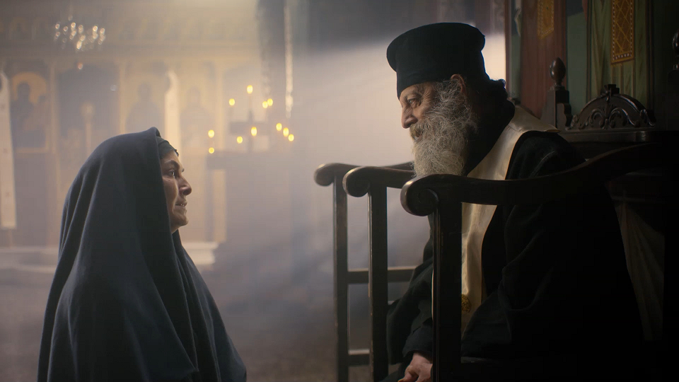 Χριστίνα Παυλίδου: «Στον Άγιο Παΐσιο παίζω ένα ρόλο από 38 έως 72 ετών»