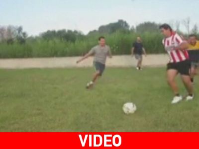 Γκολ… με το ακουστικό στο αυτί!