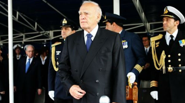 Αναβλήθηκε η στρατιωτική παρέλαση!!!