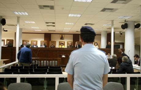 Υπό κατάργηση ο θρησκευτικός όρκος στα ελληνικά δικαστήρια