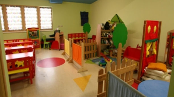 Παγώνουν τα παιδιά στο Πίκπα Πεντέλης. Βοηθήστε τα!