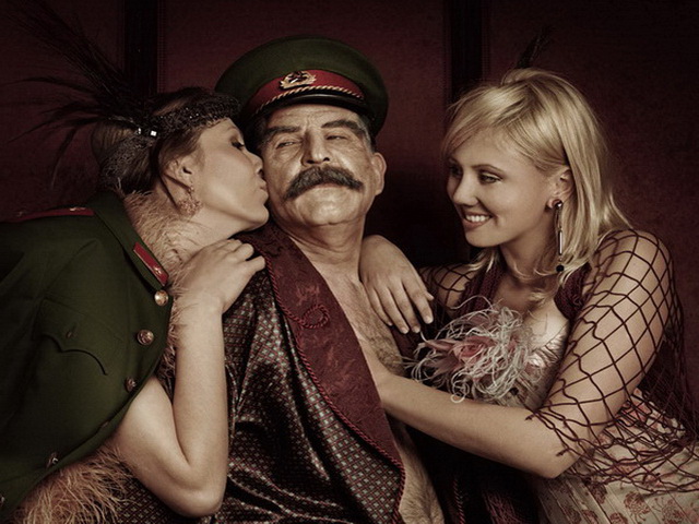 Οι 12 συνιστώσες του ΣΥΡΙΖΑ και οι εκπρόσωποι τους…