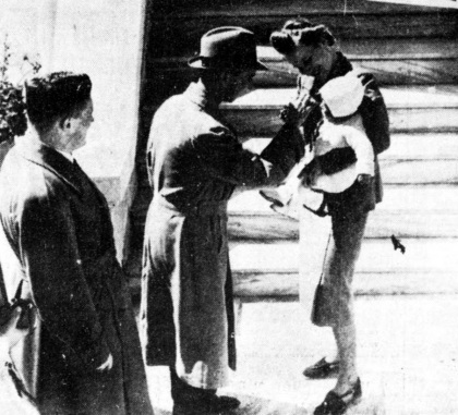 Μια ξεχασμένη επίσκεψη του Γκαίμπελς στο σπίτι των Μέρκελ, στην Αθήνα, το 1939 !