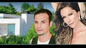 XL deal:11.900.000 πούλησε το σπίτι της η Βανδή!!!