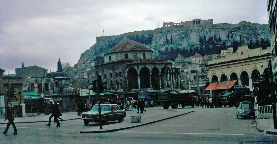 Η Αθήνα μετά τα μεσάνυχτα… που σε κάνει να δακρύσει!!! (βίντεο)