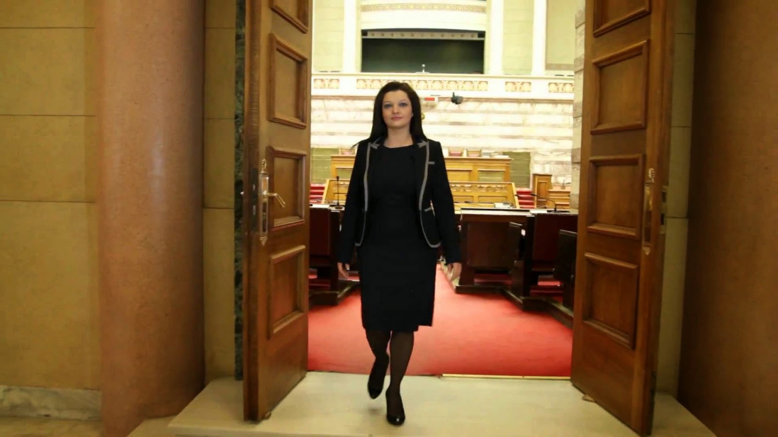 Η ζωή μια φορά μας δίνεται… (video)