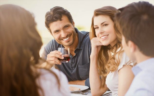 Πώς θα γίνετε το πιο ενδιαφέρον άτομο της παρέας;