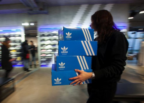 Το παπούτσι που έσπασε όλα τα ρεκόρ της Adidas…