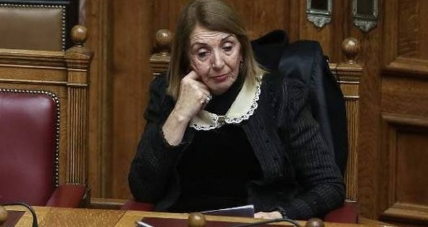 Ω Τασία, μας προκαλείς αλλεργία!!!