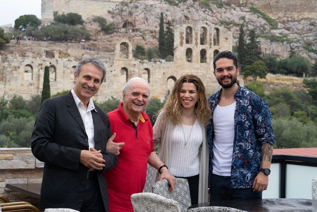 Τα χρώματα και οι μουσικές του Λευτέρη Παπαδόπουλου στο Ηρώδειο