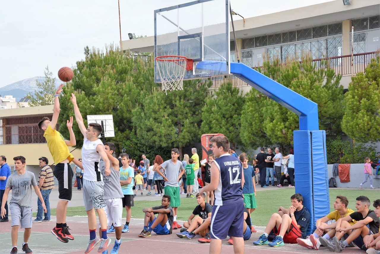 Ανοικτές και φέτος το καλοκαίρι οι αυλές των σχολείων του Δήμου Ηρακλείου Αττικής για τα παιδιά…