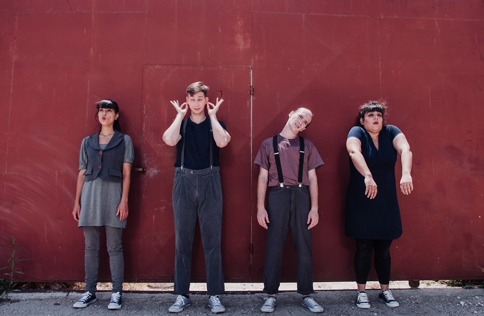 Η χώρα των Αραλύκων, στο Θέατρο Βαφείο - Λάκης Καραλής