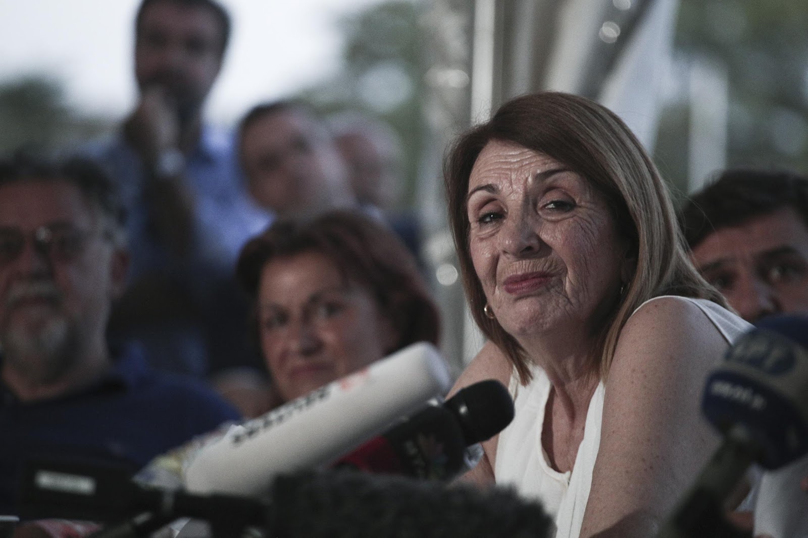 Το’ πε η κυρά Τασία. Ο Σάββας Ξηρός είναι ανάπηρος… και άκακος!!! (video)