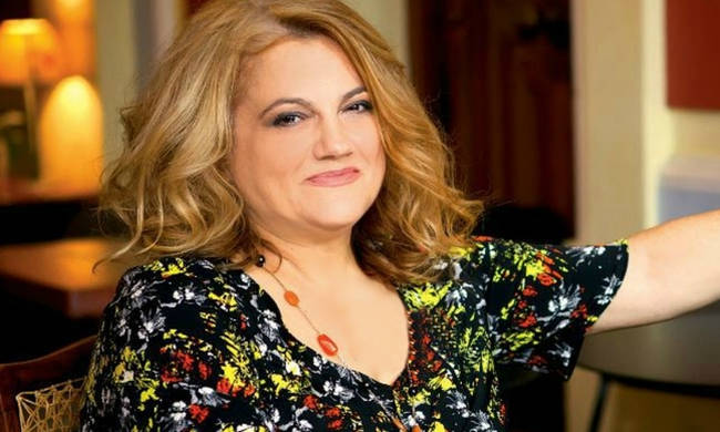 Ελένη Καστάνη: «Είμαι απαιτητική συνεργάτιδα. Δεν είμαι της έκπτωσης»