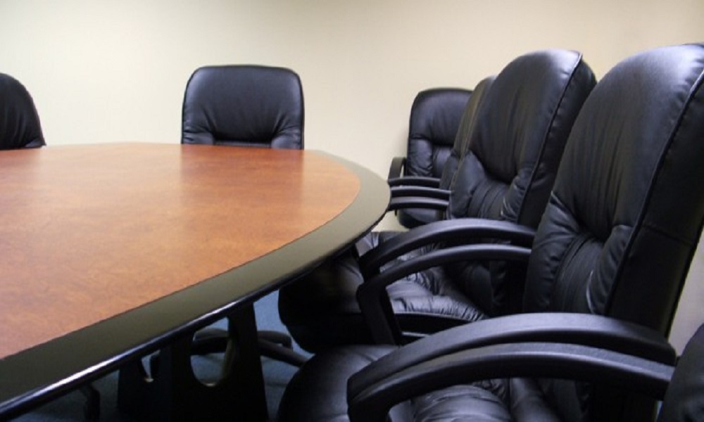 Έχει δουλειά, πάμε…