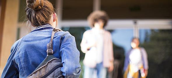 Παιδιά στην Εφηβεία: 5 συμβουλές για να κρατήσεις τις ισορροπίες