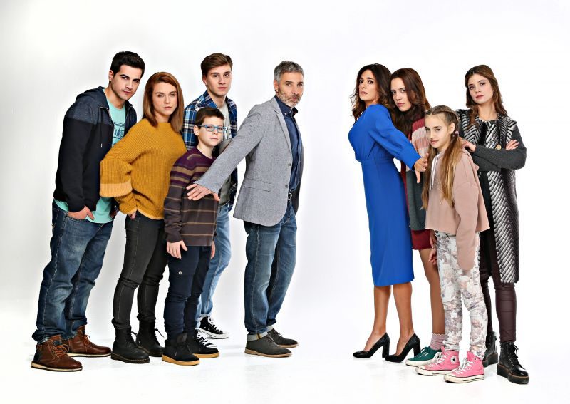 Μην ψαρώνεις: Ο Μανώλης & τα παθιασμένα ερωτικά τρίγωνα…