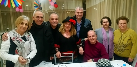 Μια χαρούμενη βραδιά Αποκριάς και αγάπης για τη Νικολία 