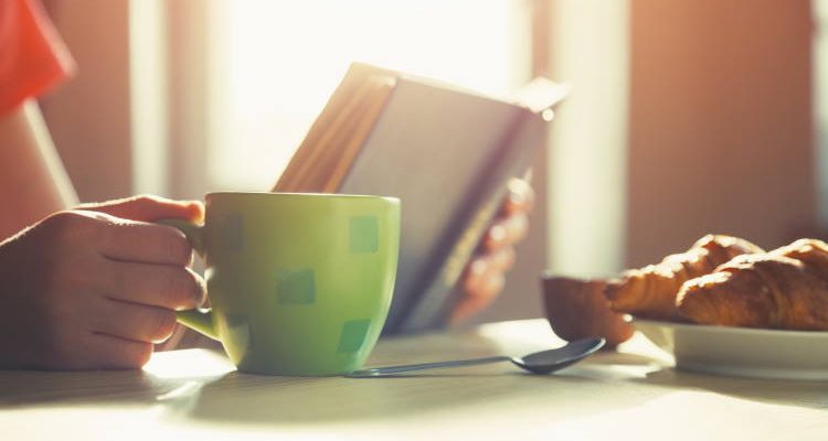 Ίσως είναι η ιδανικότερη στιγμή να τα βρούμε με τον εαυτό μας