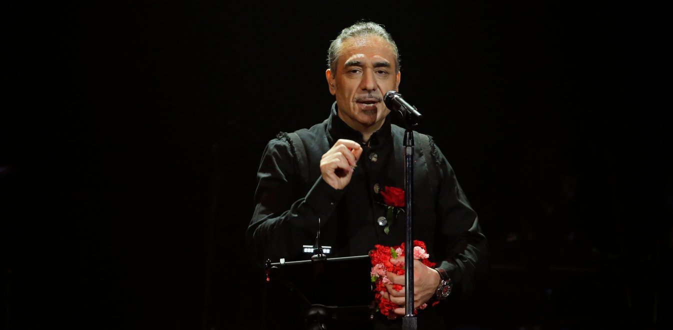 «Τα κουμπάρια»…Πάμε μπουζούκια & μετά παιδική…