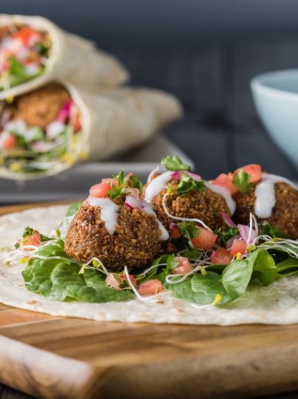 Φαλάφελ με σος ταχινιού