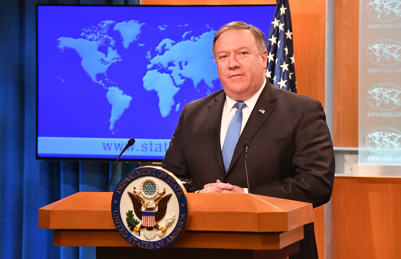 Ταξίδια του γραμματέα Πομπέο στη Γαλλία, την Τουρκία, τη Γεωργία, το Ισραήλ, τα Ηνωμένα Αραβικά Εμιράτα, το Κατάρ και τη Σαουδική Αραβία