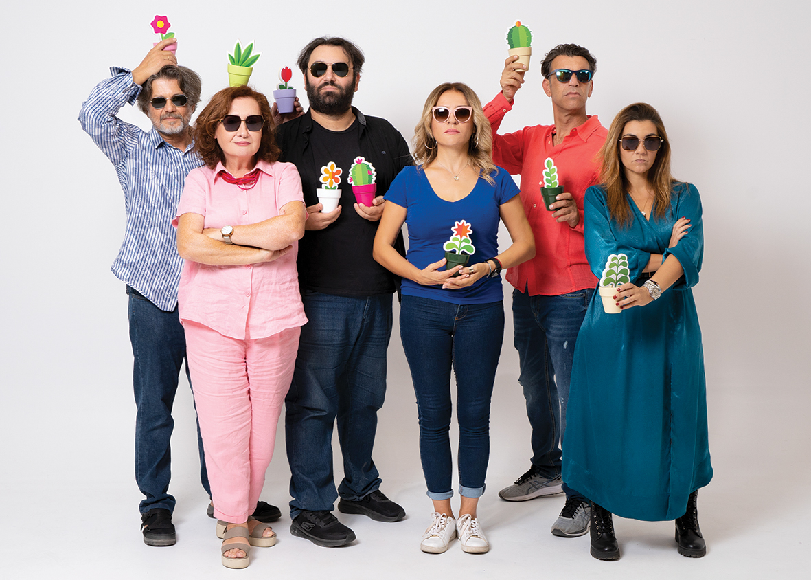 Το "ΑΚΡΩΣ ΣΥΜΠΑΝΤΙΚΟ" πηγαίνει στο κινηματοθέατρο Λάμπρος Κωνσταντάρας &amp; Ρένα Βλαχοπούλου στο ΑΙΓΑΛΕΩ | Παρασκευή 5 Μαΐου