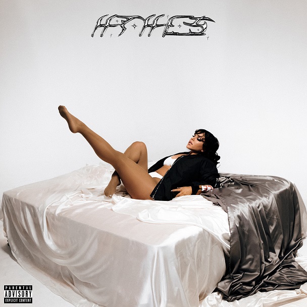 H IRENE στο πρώτο ελληνόφωνο τραγούδι της "Hthes"