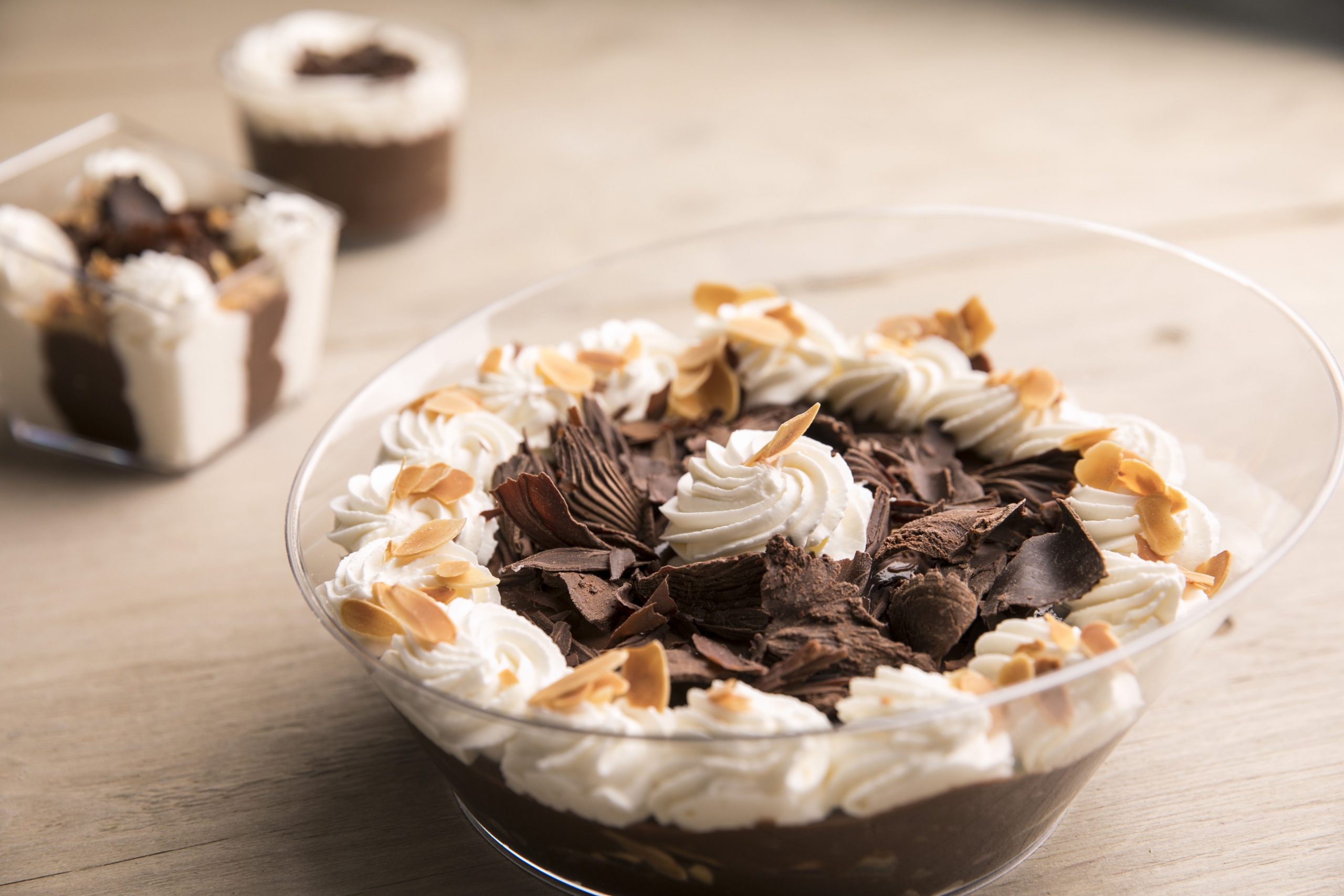 Προφιτερόλ: Η ιστορία του πιο διάσημου γαλλικού γλυκού του κόσμου