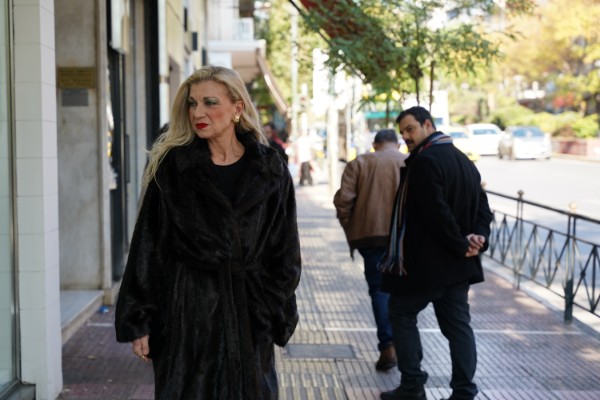 «Έναν συγγραφέα παρακαλώ!»|Η ξεκαρδιστική σάτιρα του Jean-Pierre Martinez στο Θέατρο NOŪS - Creative Space