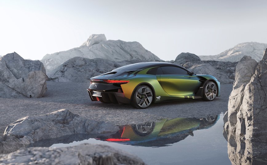 Οδηγώντας στο μέλλον με τη DS E-Tense Performance