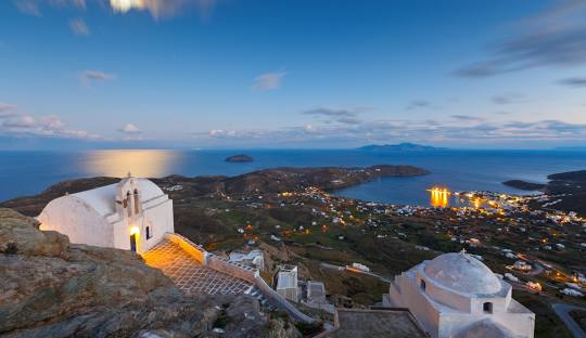 Σέριφος, το νησί  των Αρχαγγέλων Μιχαήλ και Γαβριήλ