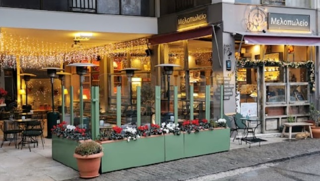 «Μελοπωλείο»: Το πιο «γλυκό» σημείο συνάντησης στους Δελφούς