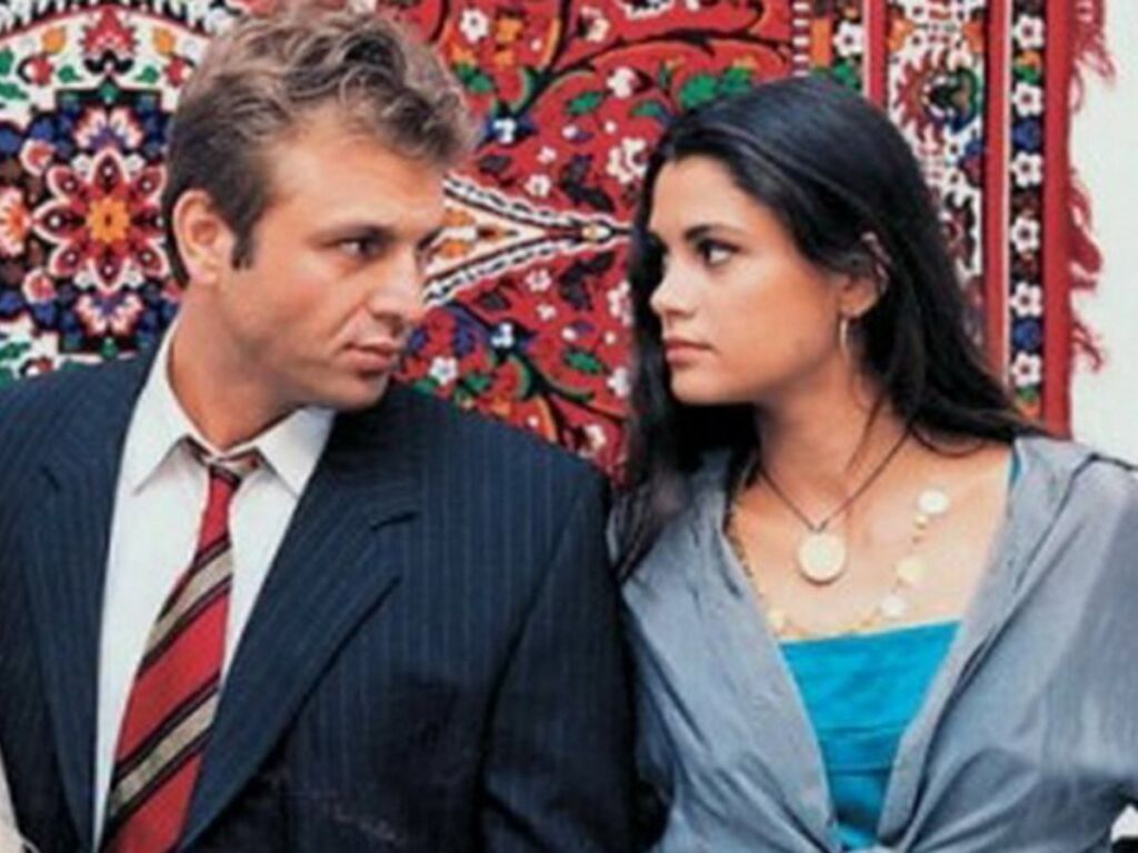 Νοσταλγία δεύρο έξω: Πόσα σκαμπάζεις από ελληνική τηλεόραση;