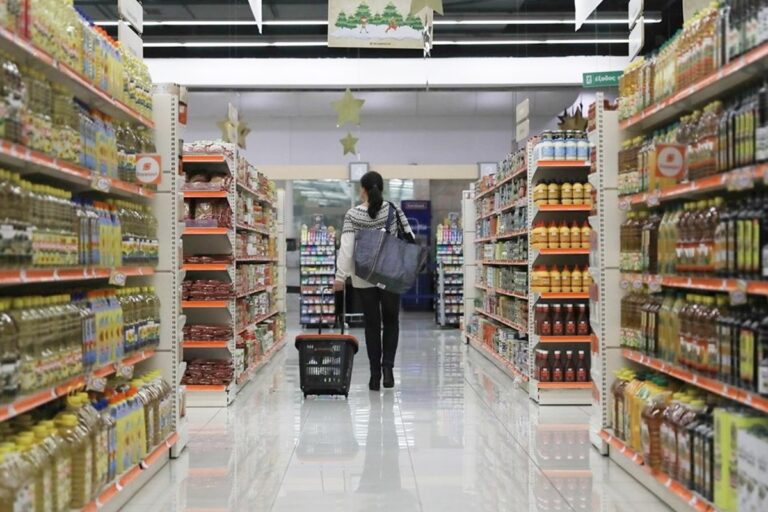 «Market pass»: Διπλές και τριπλές πληρωμές τον Μάρτιο