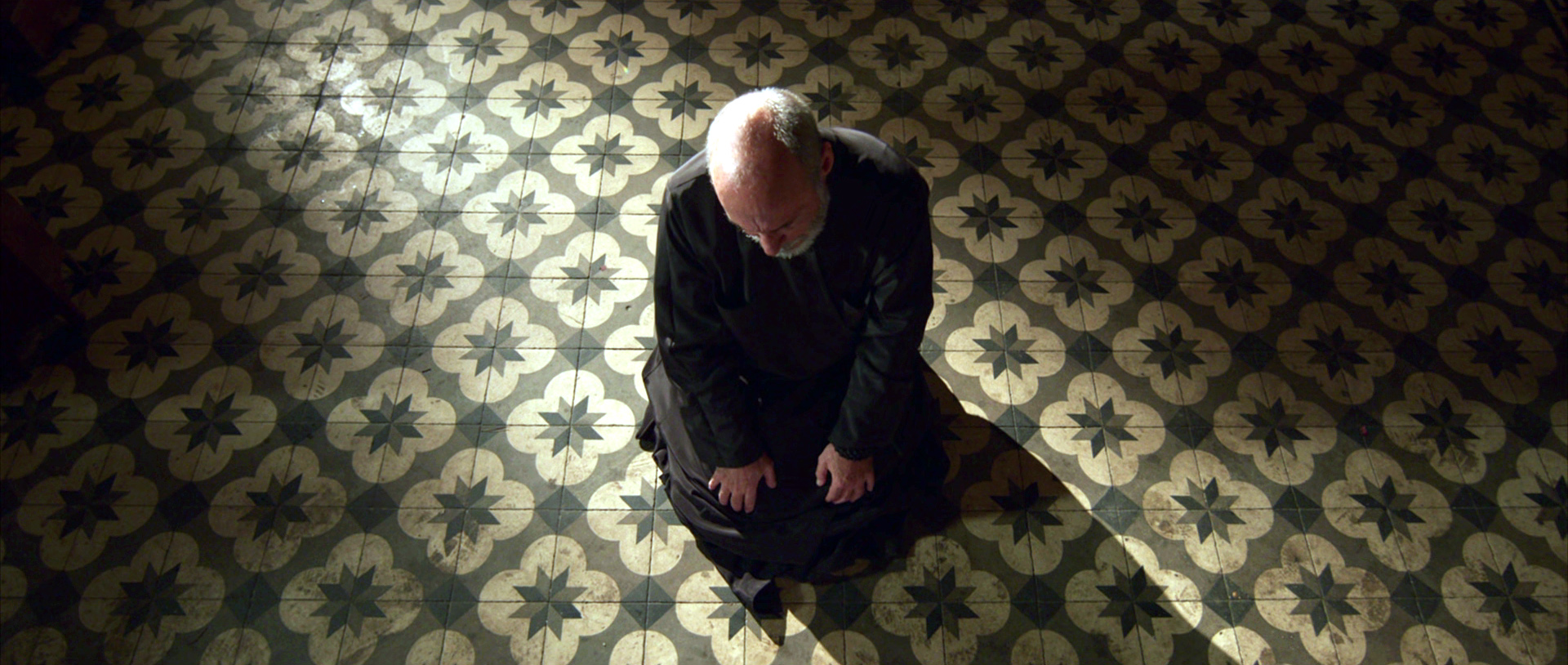 Η ΠΑΡΑΛΙΑ ΕΠΕΙΣΟΔΙΟ 104 3.2.3