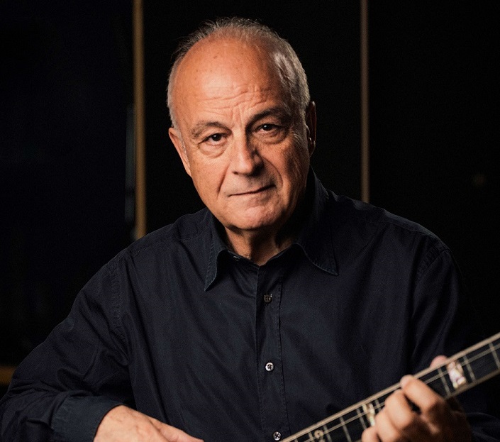 «Σπίτι με το MEGA» με τον Θανάση Πολυκανδριώτη