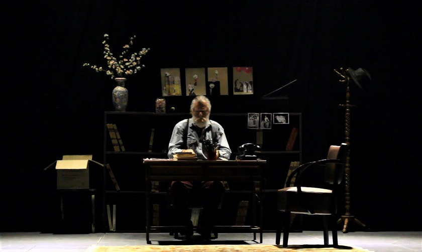 ΜΟΝΟ δυο παραστάσεις για τον Ηλία Πετρόπουλο | Παρασκευή 17 &amp; 24 Φεβρουαρίου | Θέατρο NOUS