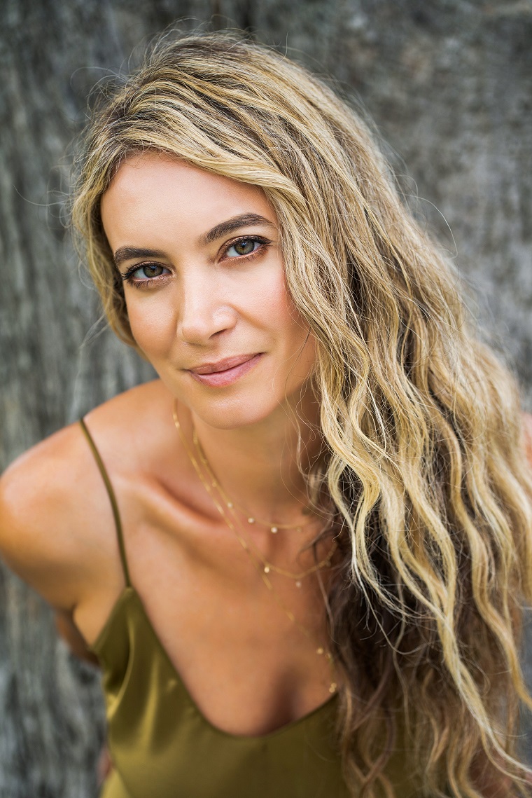 «Η Δύναμη, Εσύ», Το νέο τραγούδι για παιδιά της Αθηνάς Ανδρεάδη, ειδικά γραμμένο για το βιβλίο "Οι μαχητές του Ντάο" της Ελένης Ανδρεάδη