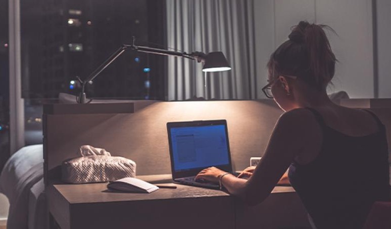 Πώς να διαγράψετε τον εαυτό σας από το διαδίκτυο σε επτά βήματα