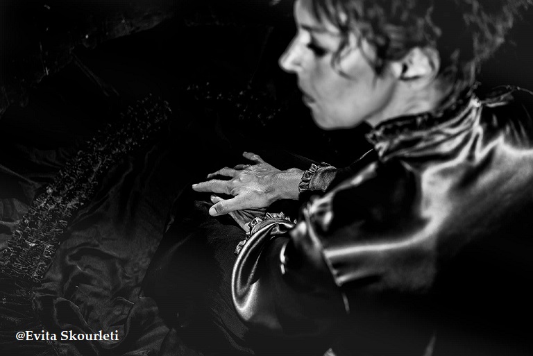 παπαδημα θεατρο