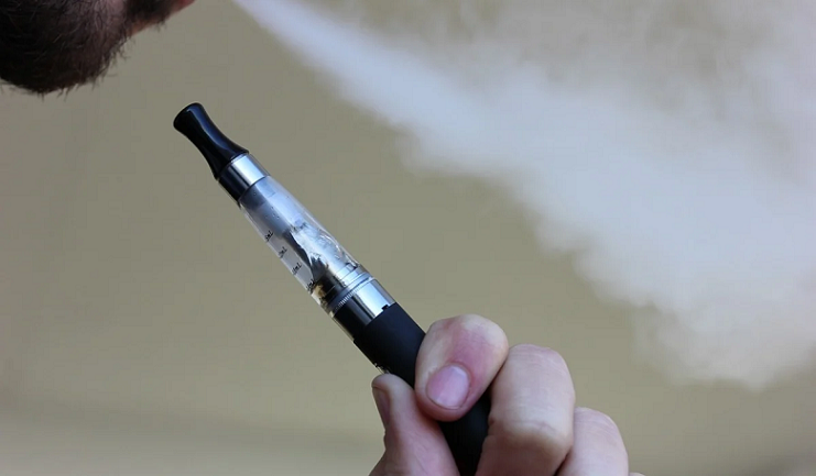 Ηλεκτρονικό τσιγάρο: Αυτές είναι οι τέσσερις πιο «θανατηφόρες» γεύσεις