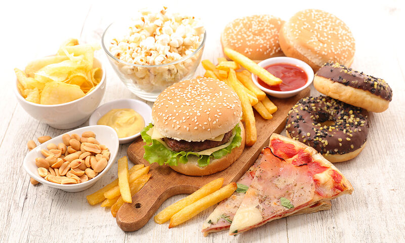 8 τρόποι να καταπολεμήσουμε τον εθισμό στο πρόχειρο φαγητό